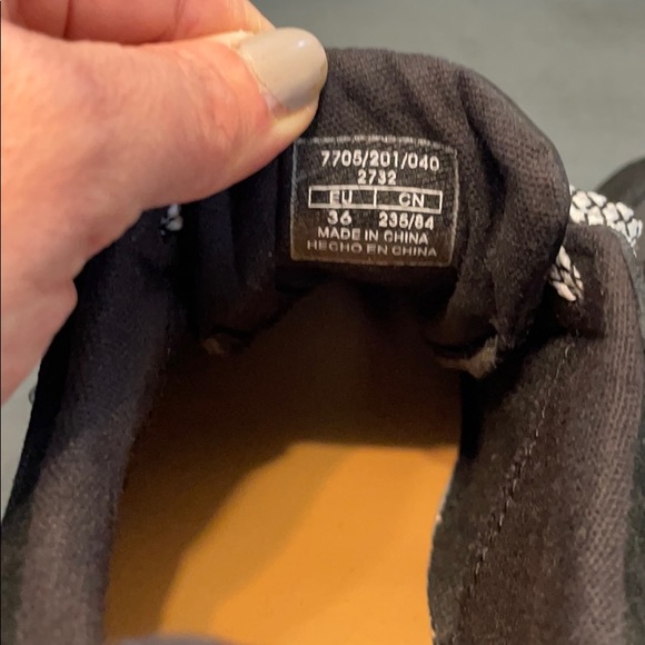 ZARA Women’s Sneakers - Picture 8 of 10